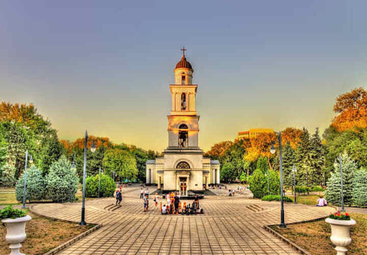 6 Best Things to Do in Moldova for First-Time Visitors