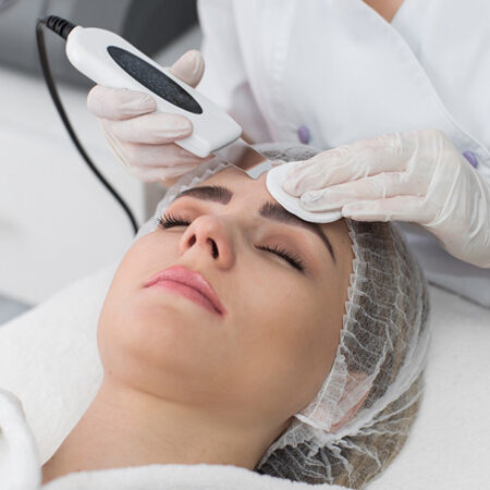 What’s the Difference Between Hair Transplants and PRP Therapy in Alexandria?