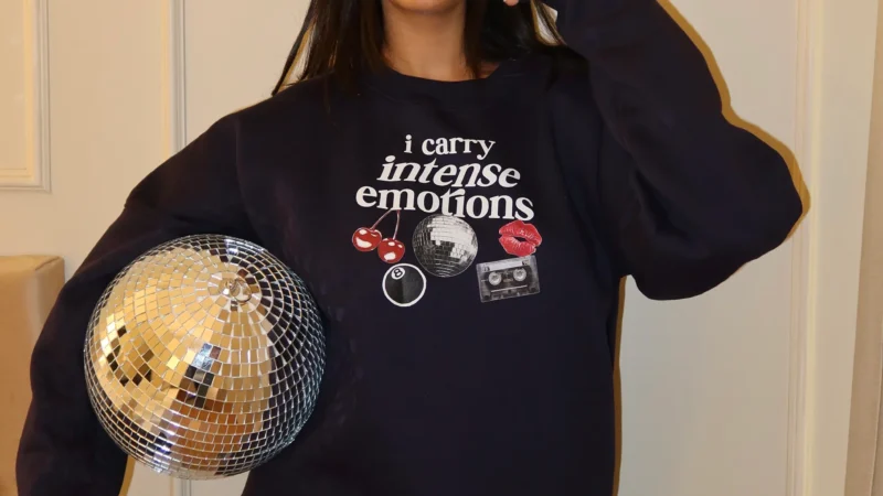 Why Should You Choose an Oversized Printed Sweatshirt?