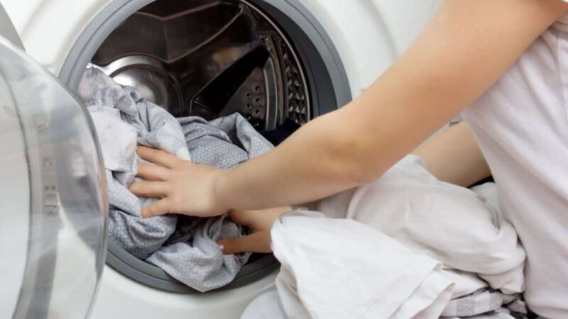How To Find A 24-Hour Laundromat That Fits Your Needs?