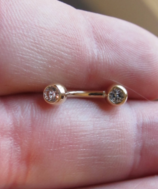 Female Genital Jewelry Myths Debunked: 6 Things Experts Wish You Knew 1 Female Genital Jewelry Myths Debunked: 6 Things Experts Wish You Knew