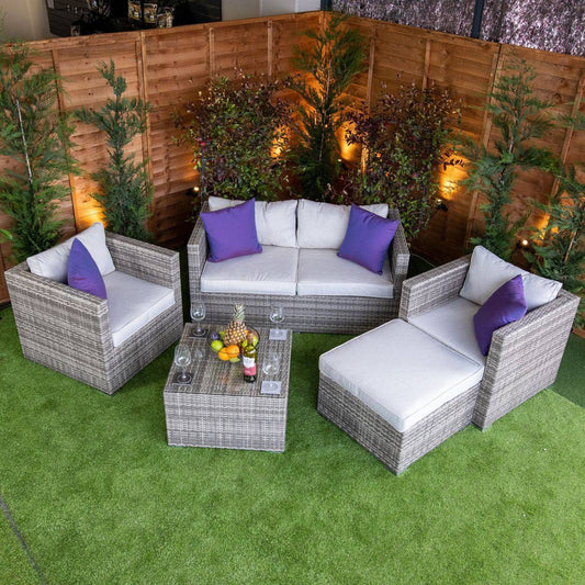 Is Your Garden Ready for Summer? Shop Sofa Sets on Sale!
