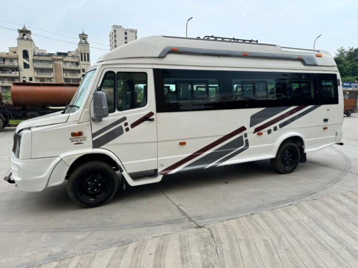 Easy Tempo Traveller Booking for Char Dham Yatra – Travel Hassle-Free