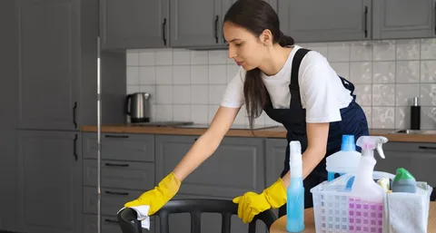 Too Busy to Clean? Here’s How a Home Cleaning Service Can Help