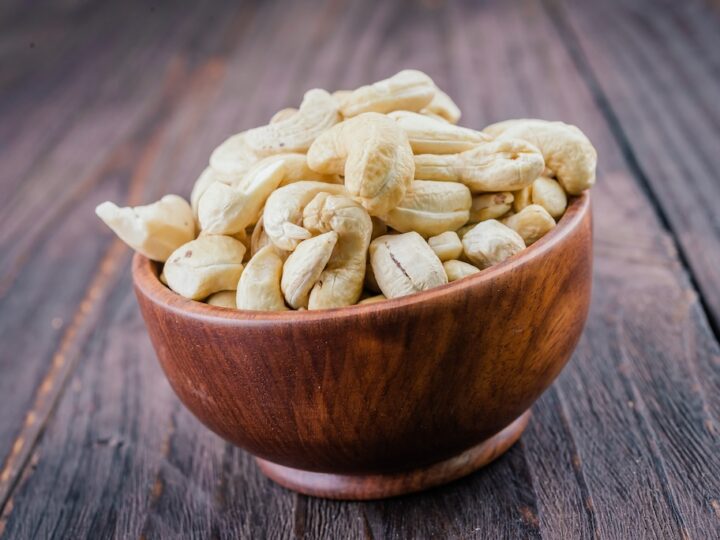 Where Can I Find Trusted Cashew Nut Manufacturers In Goa?
