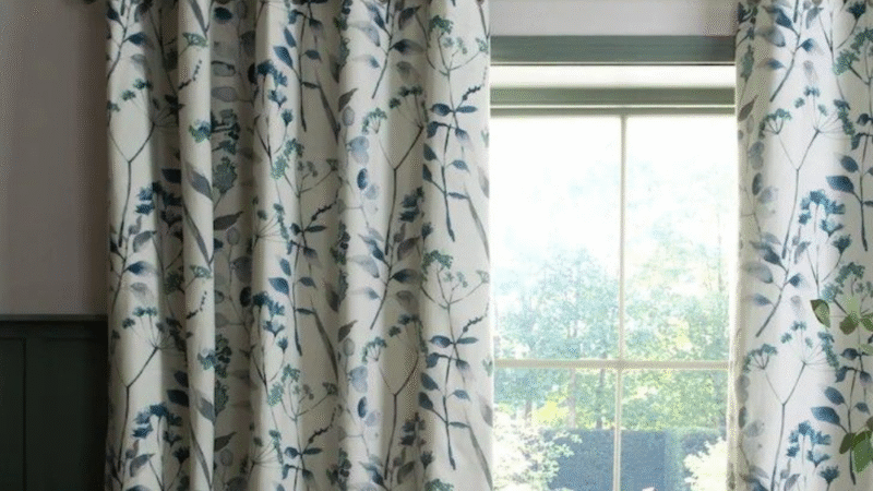 What Makes the Best Valance Curtains in Dubai Stand Out?