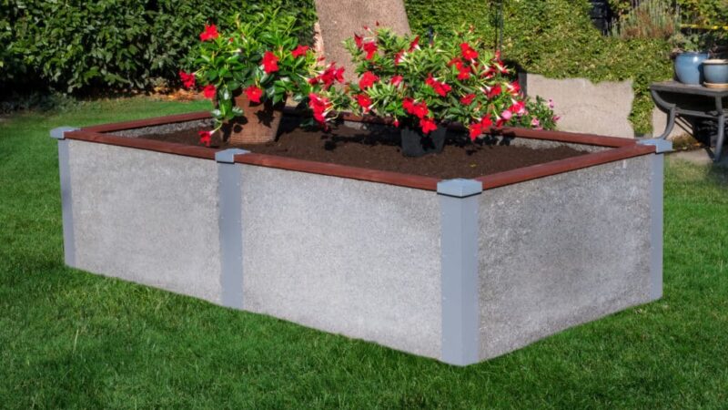 How to Create an Effective Irrigation System for a Raised Bed Garden