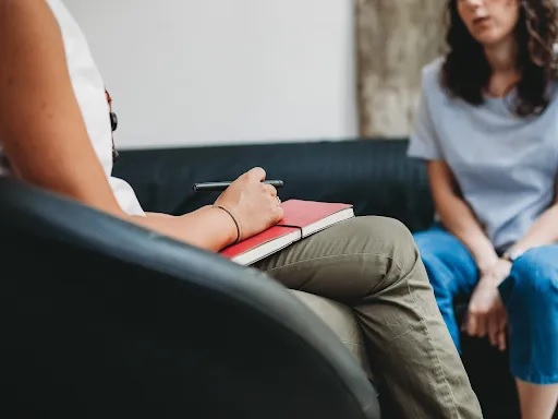 What Are the Right Steps to Break Up with Someone Respectfully?