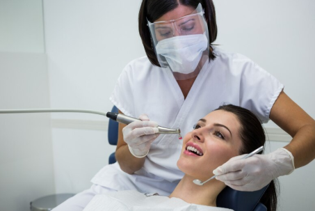 Transform Your Smile with Expert Cosmetic Dentists Near You