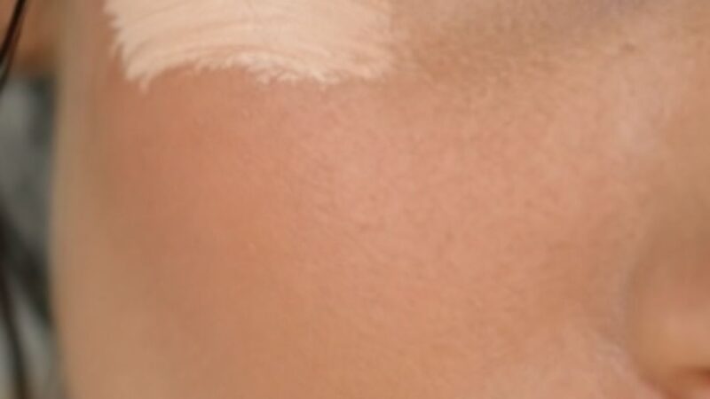 Concealer vs. Foundation: Which One Do You Apply First? | Type Beauty