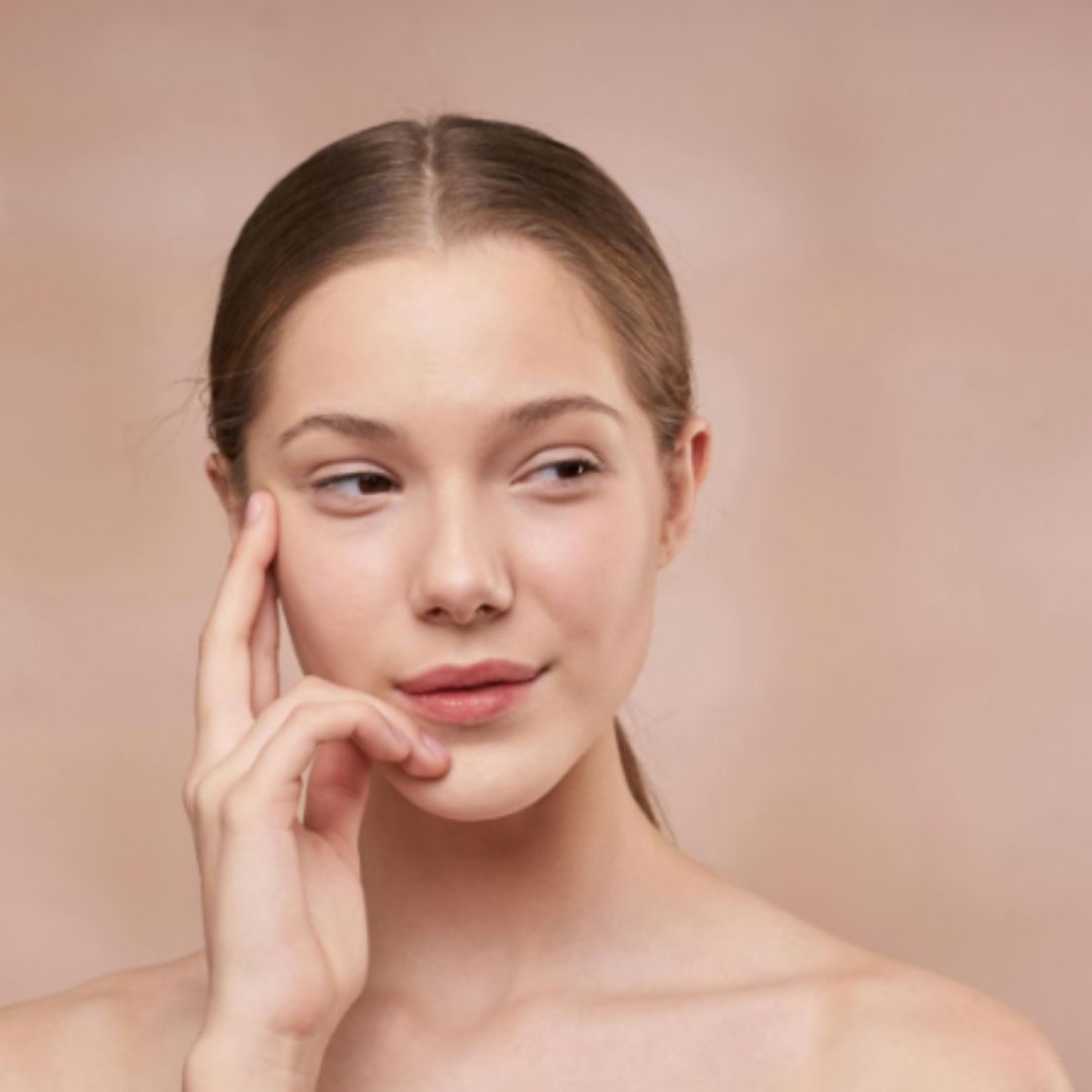 How to Build a Skincare Routine for Glowing Skin: An Expert’s Guide