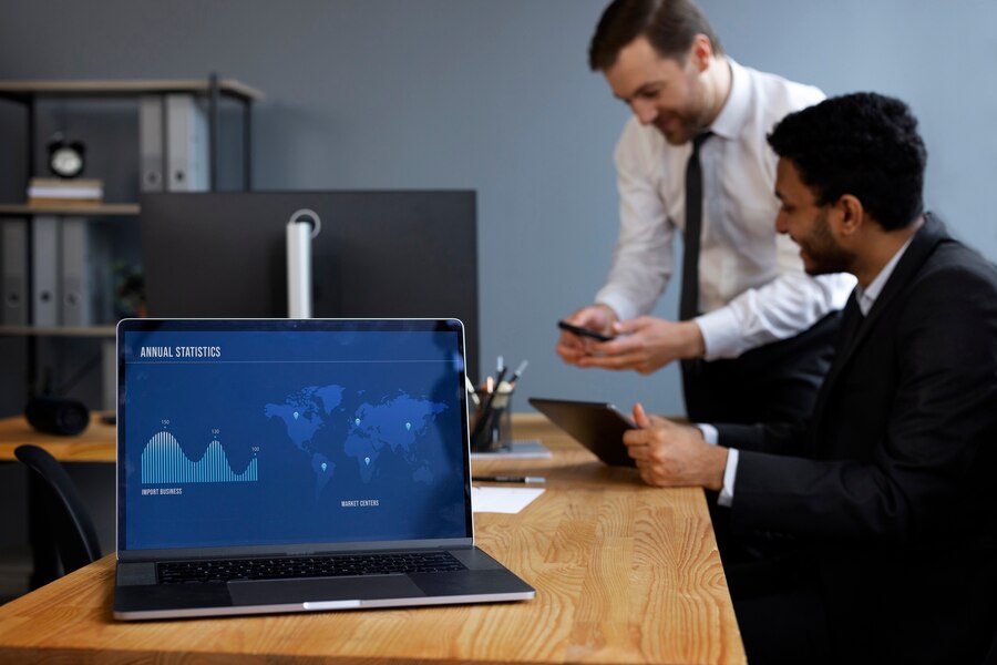 UAE Property Tech: Advanced Management Solutions 1 UAE Property Tech: Advanced Management Solutions