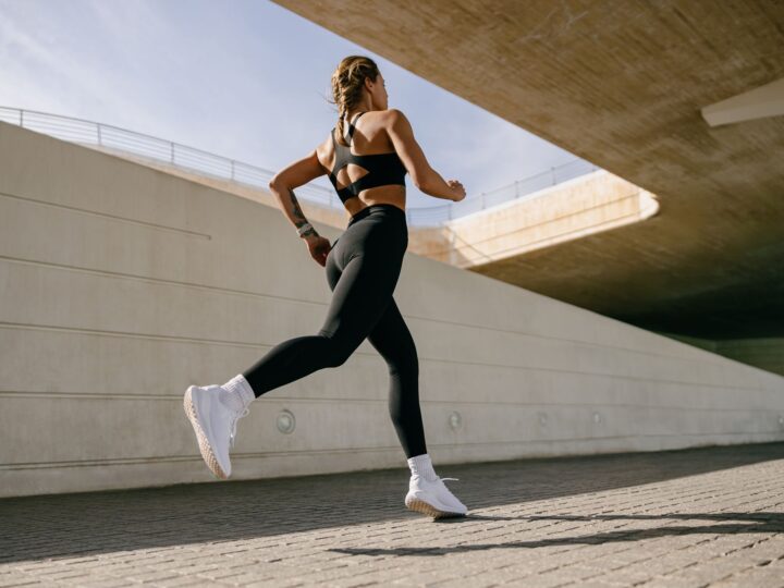 Zone 2 Workouts Explained: The Fat-Burning Fitness Trend You Can Actually Stick To