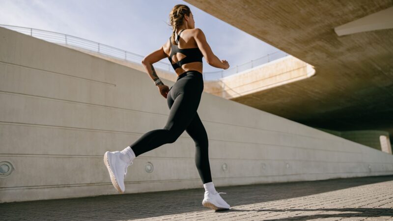Zone 2 Workouts Explained: The Fat-Burning Fitness Trend You Can Actually Stick To