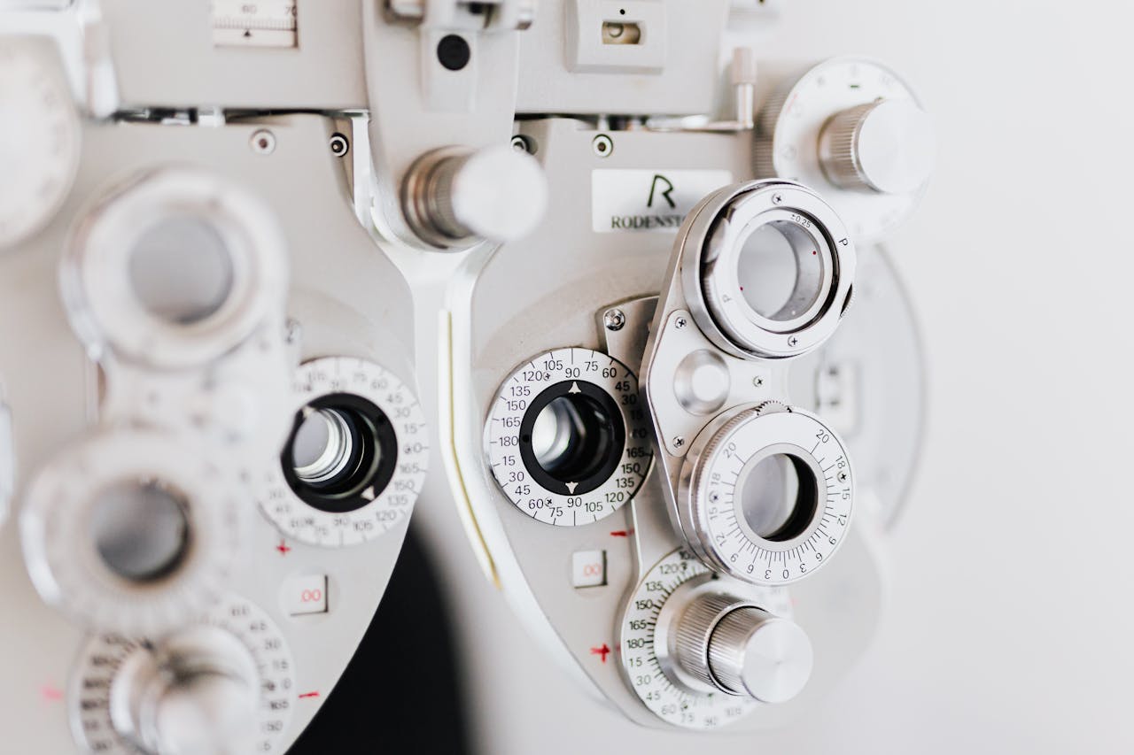Eye Hospitals in Telangana: A Vision for Quality, Accessibility, and Innovation 1 Eye Hospitals in Telangana: A Vision for Quality, Accessibility, and Innovation