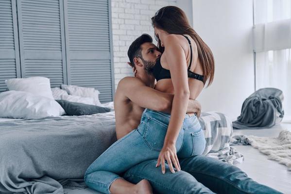 How Can Women Connect with the Right Men?