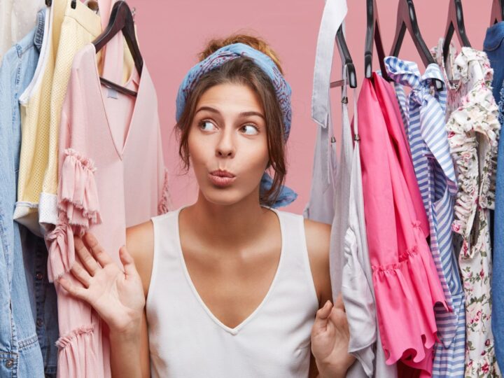 From Clutter to Clarity: How Capsule Wardrobes Minimalist Fashion Improve Mental Wellness