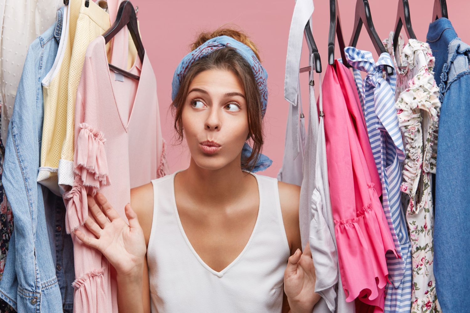 From Clutter to Clarity: How Capsule Wardrobes Minimalist Fashion Improve Mental Wellness