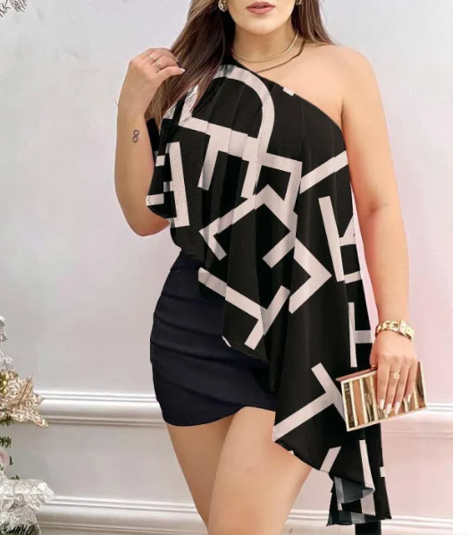 Plus Size Black Gothic Dress Styling Tips for Bold Fashion 1 Plus Size Black Gothic Dress Styling Tips for Bold Fashion