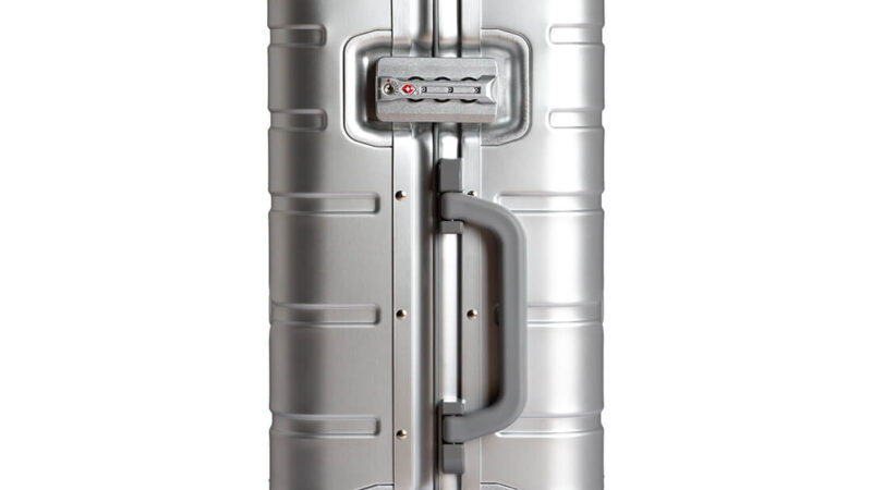Everything You Need to Know About Aluminium Luggage: Pros, Cons & Care Tips