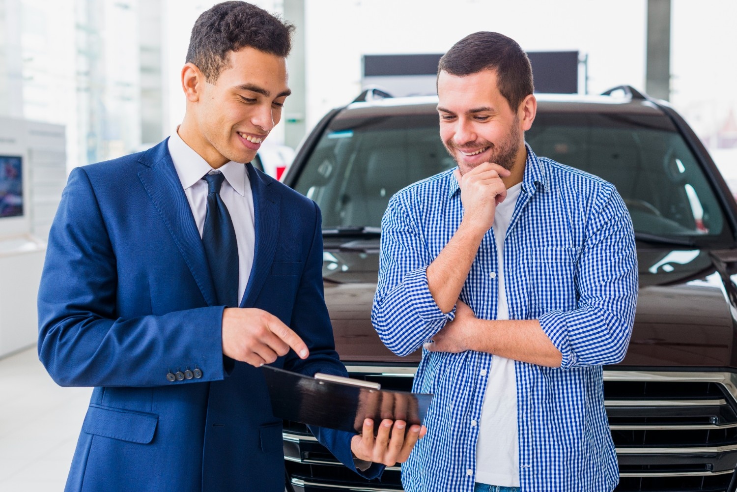 What's the Difference Between Lease-to-Own and Car Subscription? 1 What’s the Difference Between Lease-to-Own and Car Subscription?