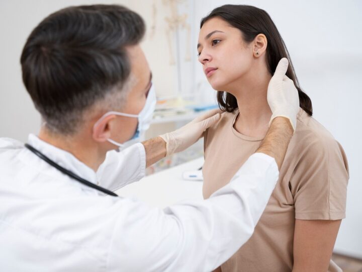 Why Cervical Doctors In CA Recommend Early Neck Pain Evaluation