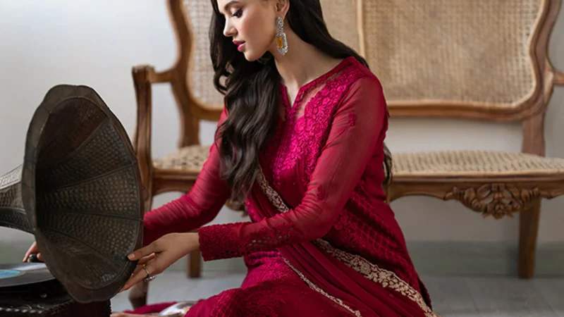 Explore the Best Azure Pakistani Outfits for UK Shoppers