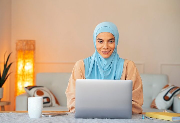 How Adults in the UK Are Learning Quran Online