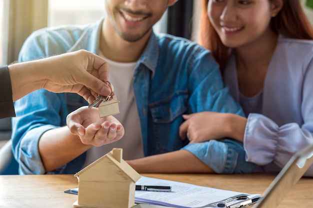 Why Everyone’s Moving to St. Petersburg – Homes for Sale Now 4 image 14