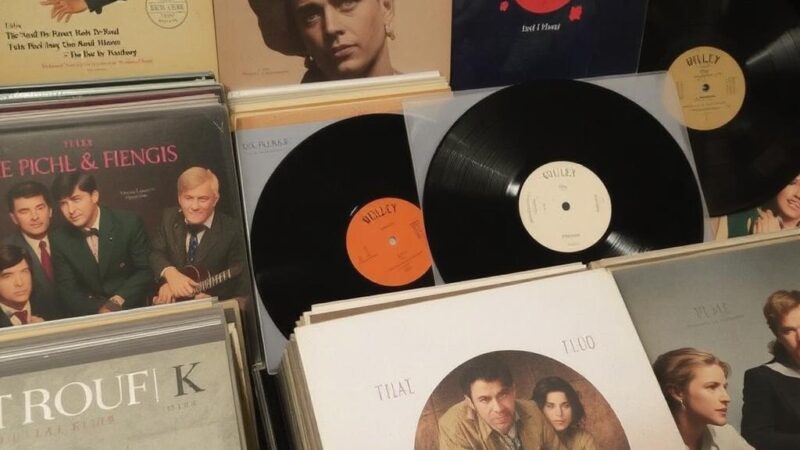Memories in the Grooves: Stories from Old Bollywood Vinyl Collectors