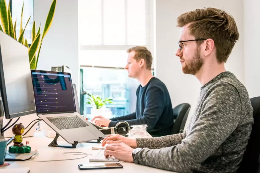 Why Businesses Trust the Leading Software Development Company in the UK 2 software development company