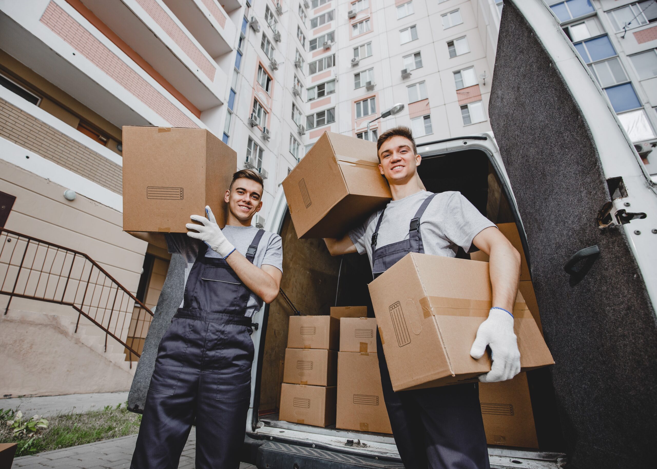 Why Houston Courier Services Are Essential for Businesses and Individuals