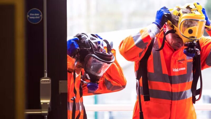 What Equipment Do Experts Use for Water Restoration Cleanup?