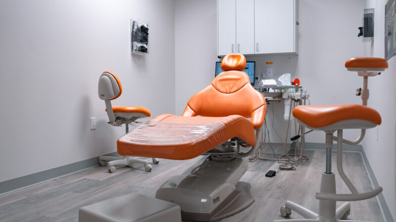 What Advanced Technologies Do Modern Dental Clinics Use?