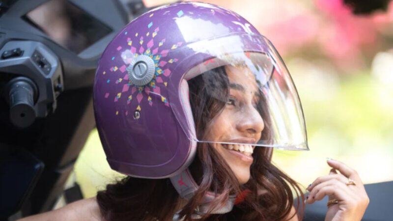 Printed Helmets for Women: Express Your Style on the Road