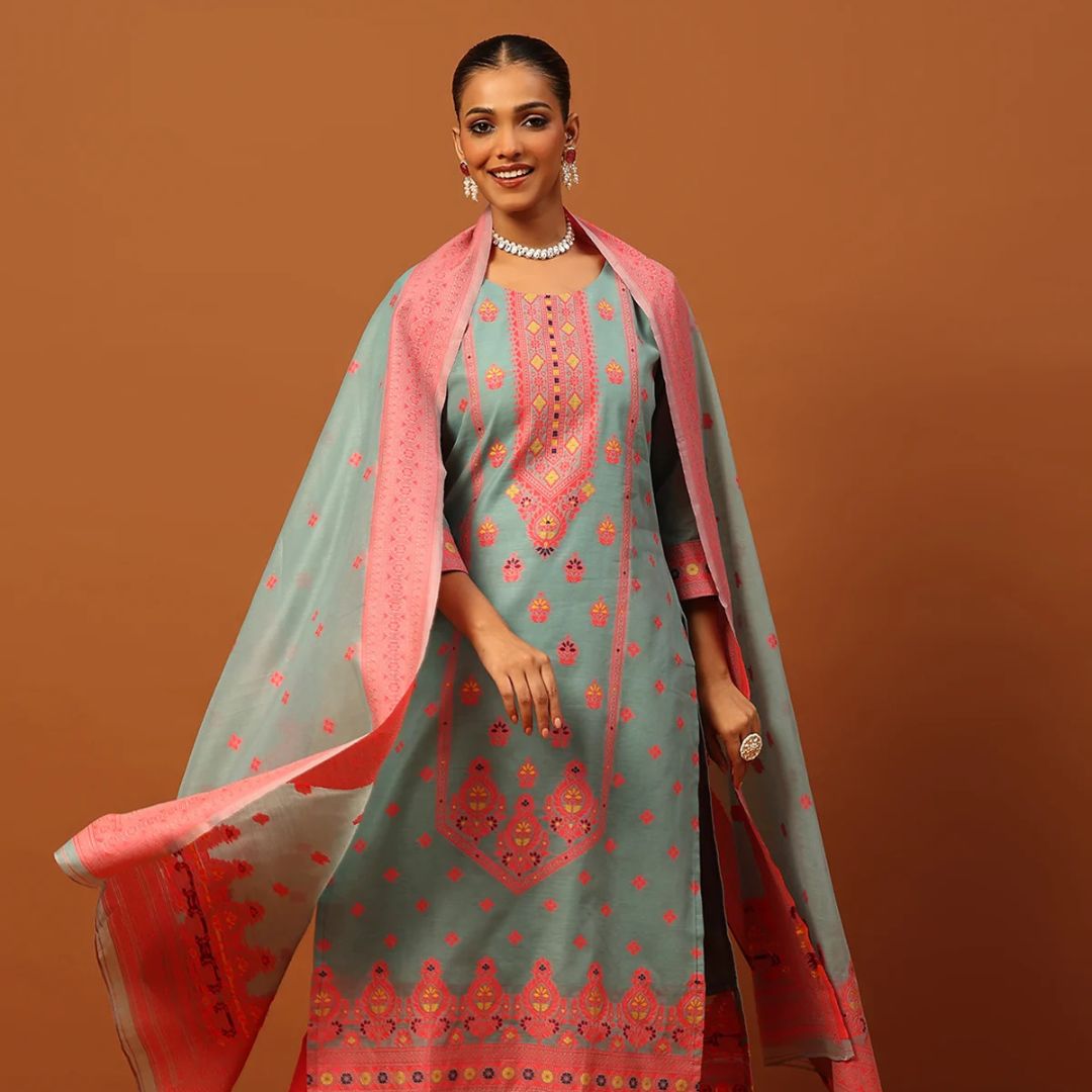 Best Women’s Kurta Set Brands in India for Every Budget 1 Best Women’s Kurta Set Brands in India for Every Budget