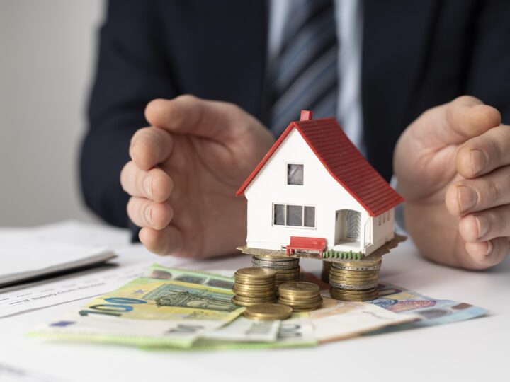 Real Estate Investment Strategies for Long-Term Wealth 