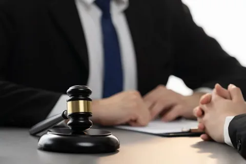 Guiding Across Borders: How to Deal with Complicated International Cases by Arbitration Lawyers