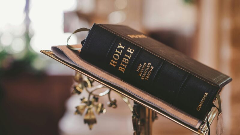Choosing the right Bible: A guide for growing in scriptures 