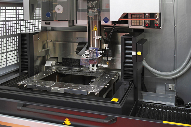 Key Features to Look for in the Best Wire EDM Machine 1 Key Features to Look for in the Best Wire EDM Machine