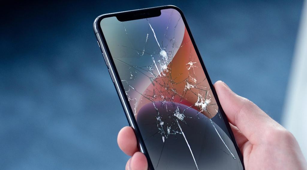 Broken Screen Repair in Garland 4 screen repair4