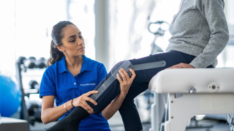 What Are the Most Effective Physiotherapy Exercises for Seniors?