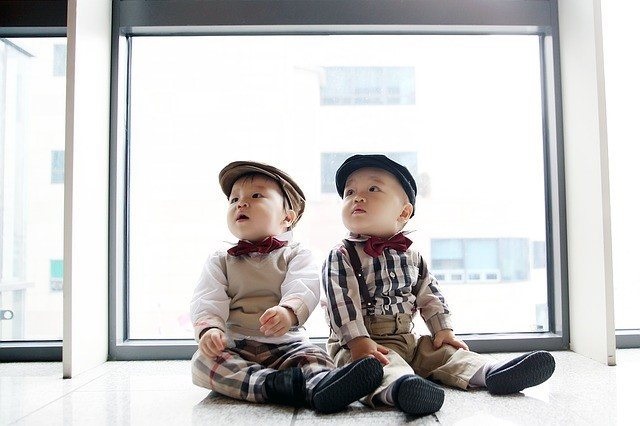 What Should You Look for When Buying Boy Girl Twin Outfits?
