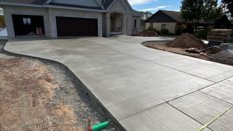 Everything You Need to Know About Driveway Installation and Repair in Friendswood
