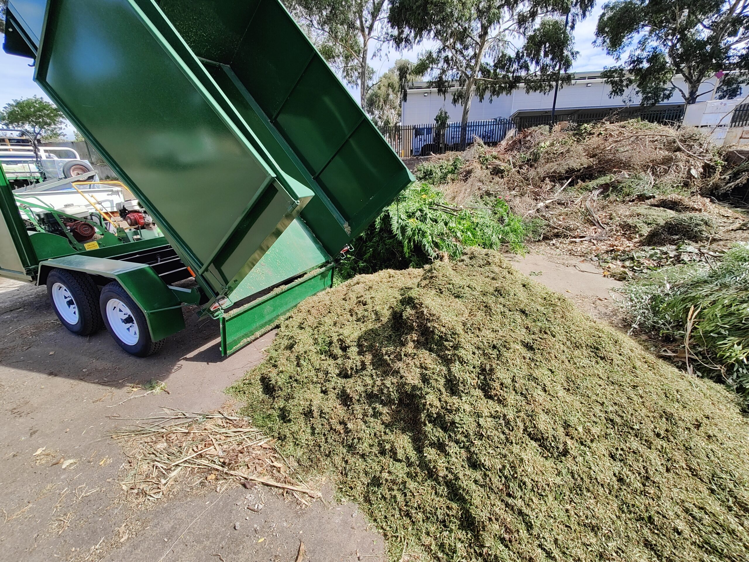 How Do You Choose the Best Lawn Aerator in Perth?