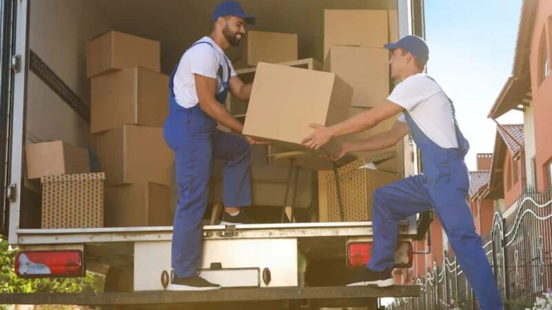 Movers in St Petersburg