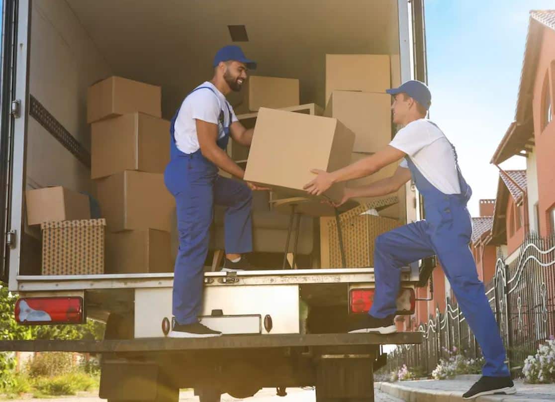 Movers in St Petersburg