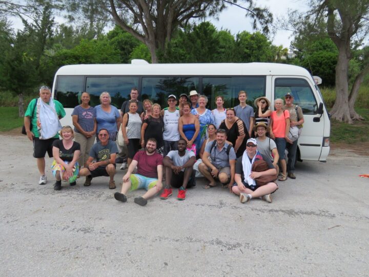 Why Choose A Crystal Caves Tour In Bermuda With Luxury Travel?