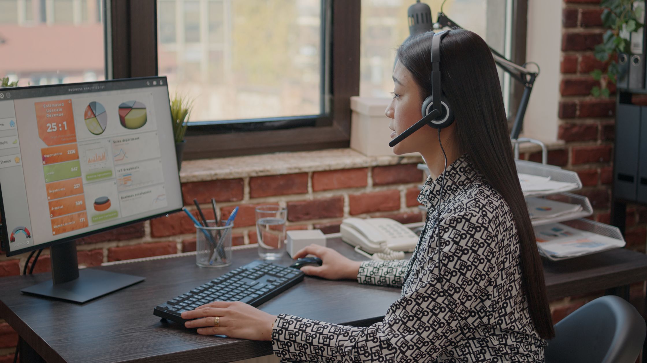 Manage Your Website Using a Virtual Assistant