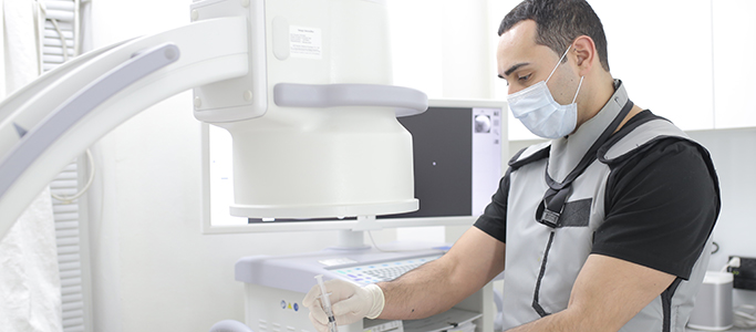 When Should You See a Back Pain Specialist?